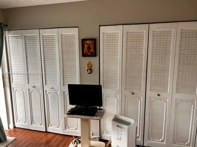 SUNRISE LAKES 113 CONDO - Residential