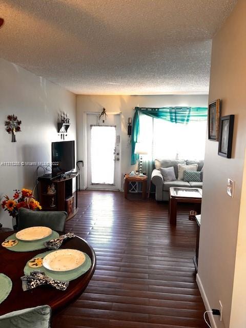 SUNRISE LAKES 113 CONDO - Residential