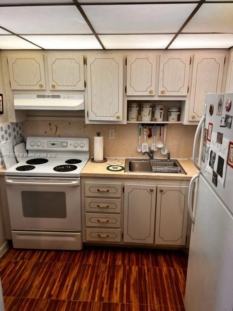 SUNRISE LAKES 113 CONDO - Residential