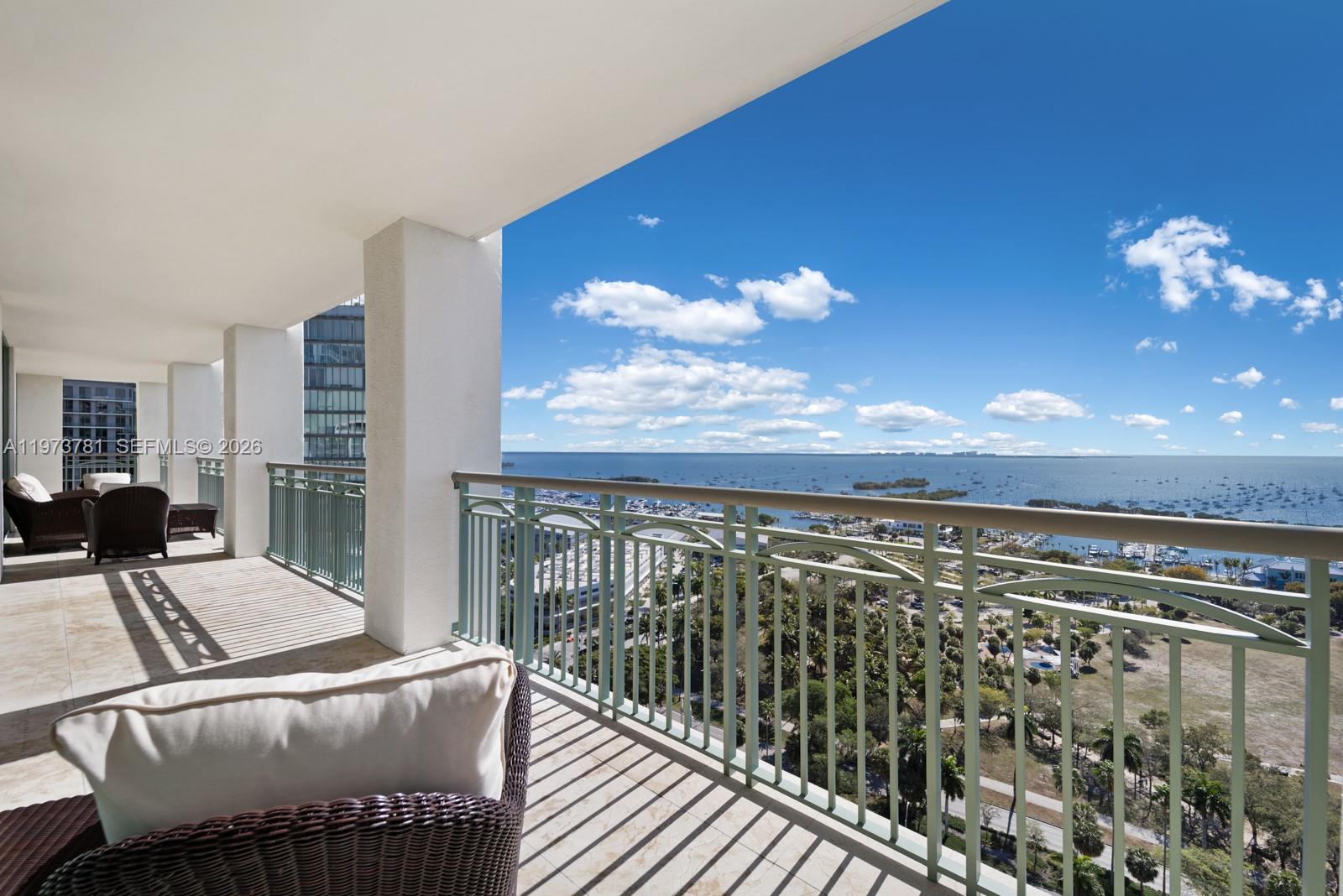 THE TOWER RESIDENCES COND - Residential