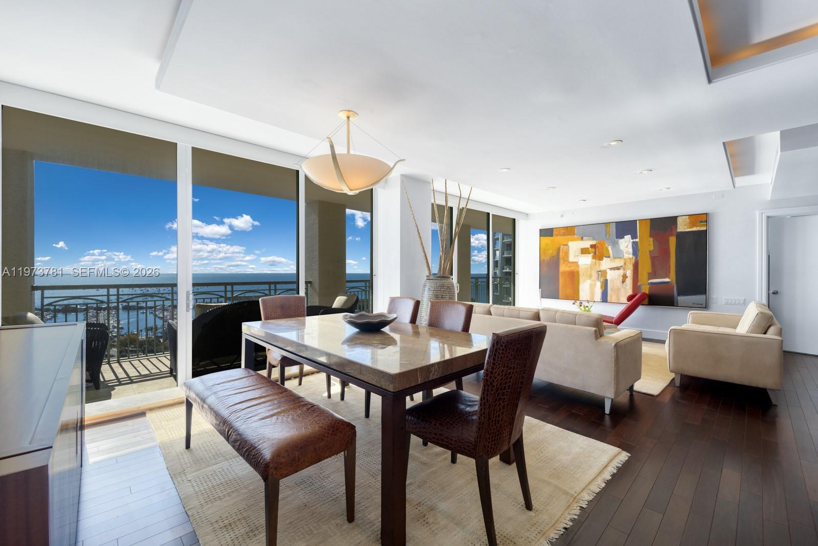 THE TOWER RESIDENCES COND - Residential