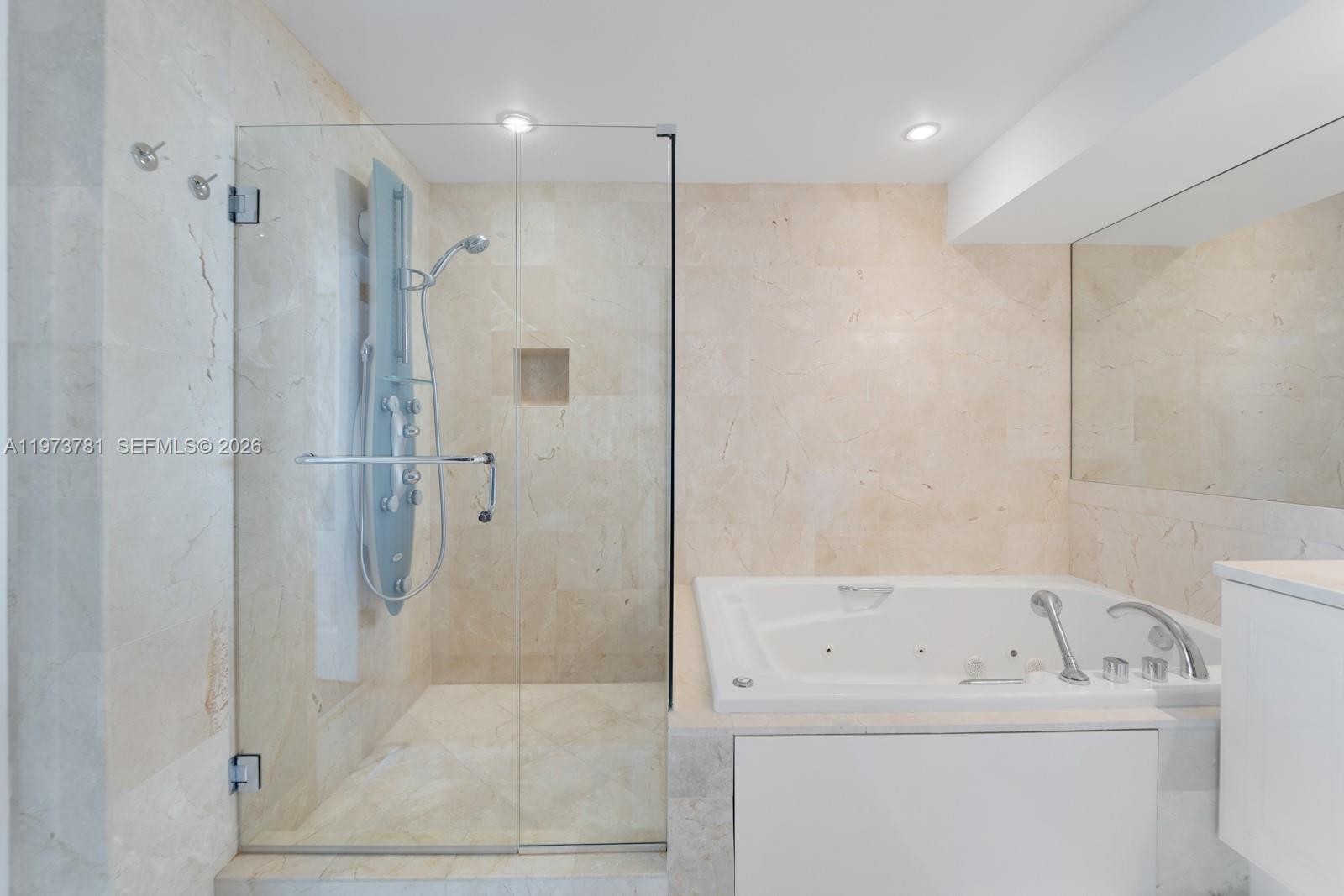 THE TOWER RESIDENCES COND - Residential