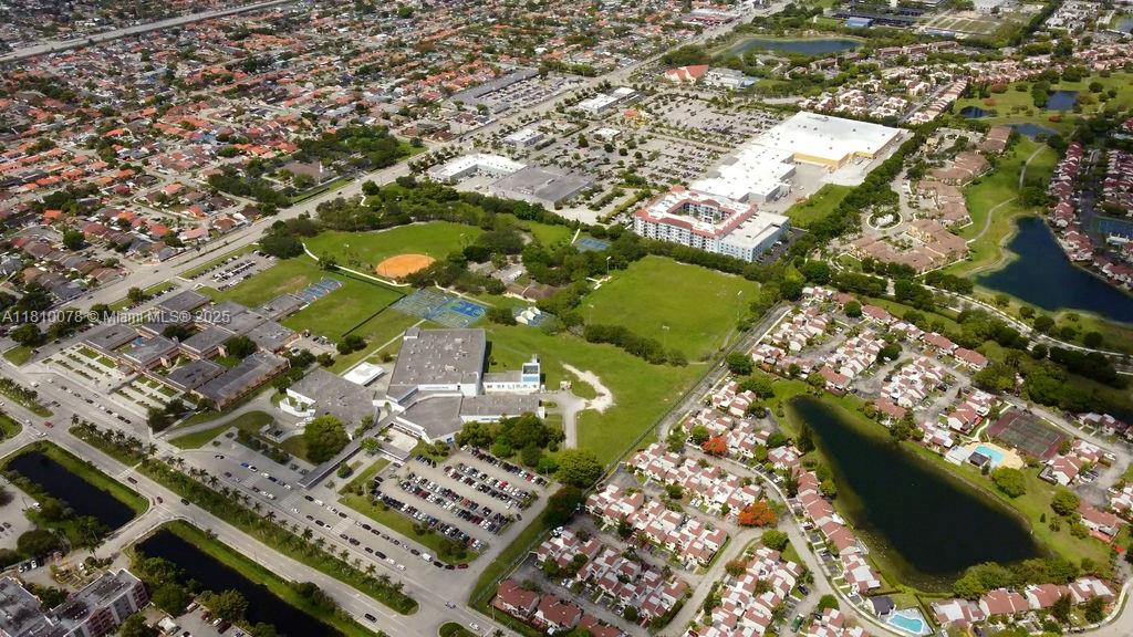 PARKSIDE NO 1 CONDO - BLD - Residential