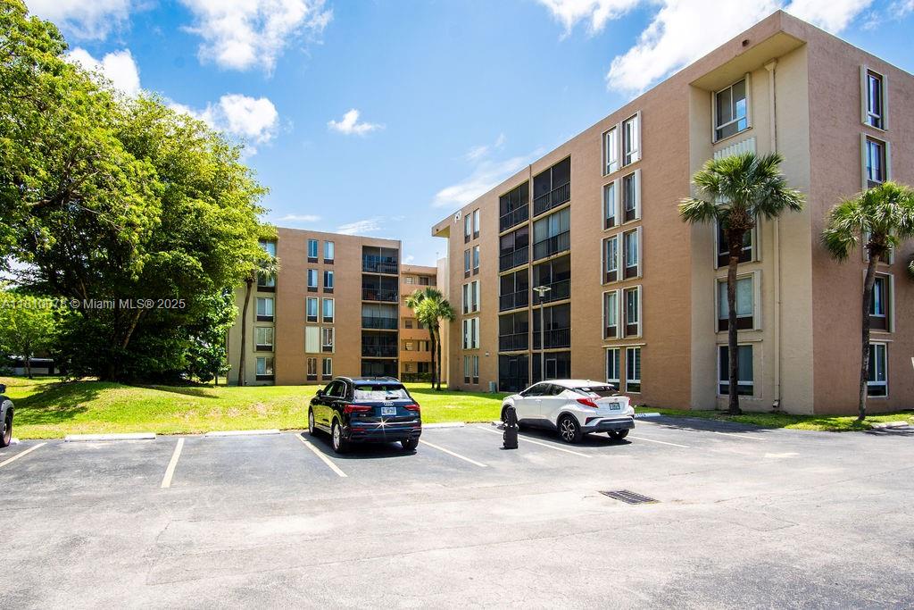 9110 Fontainebleau Blvd 502