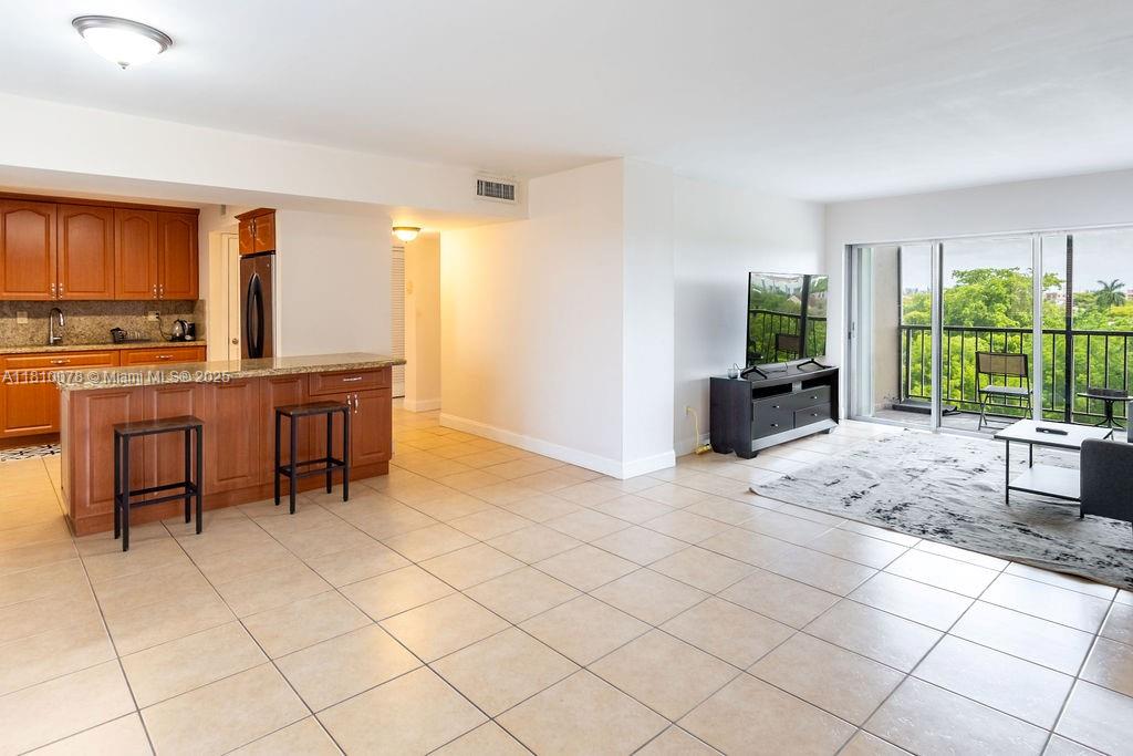 9110 Fontainebleau Blvd 502