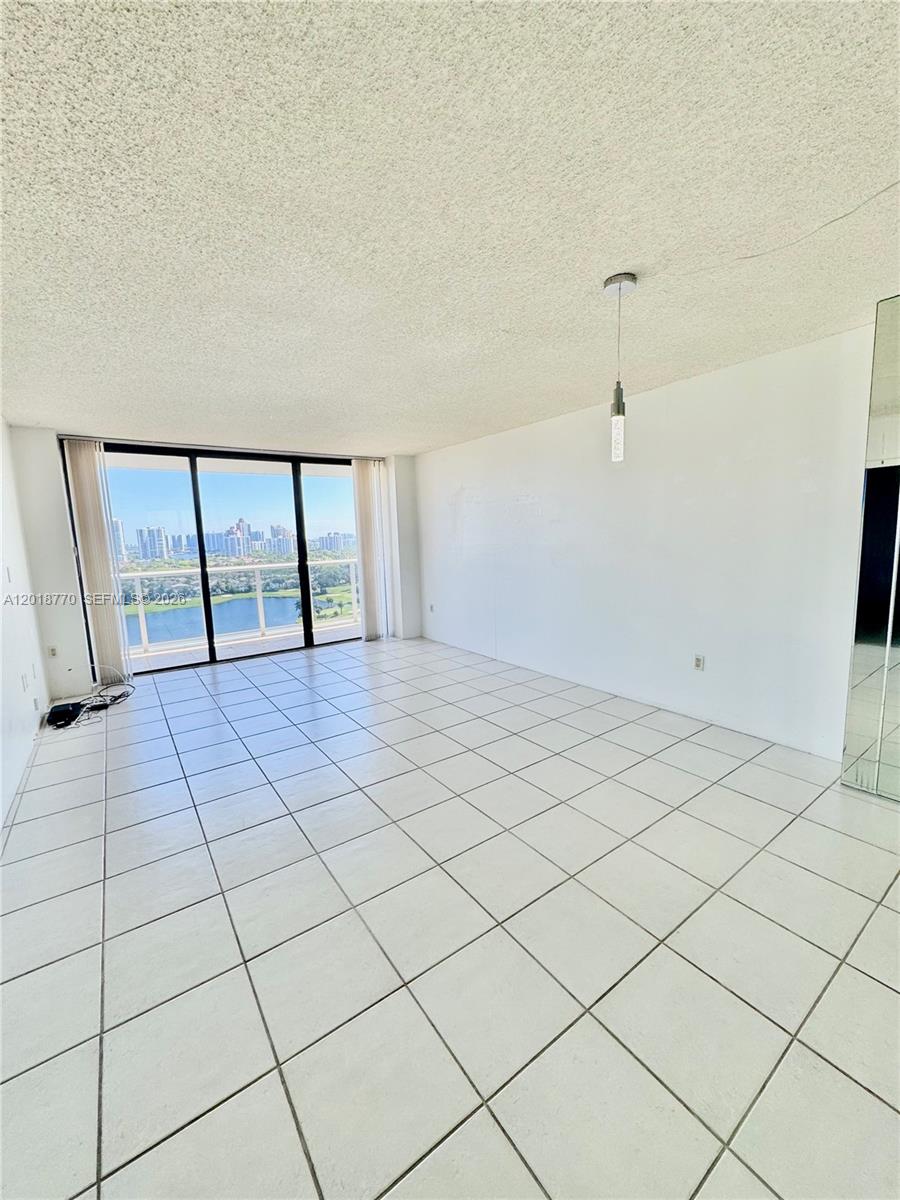 AVENTURA ELDORADO CONDO - Residential