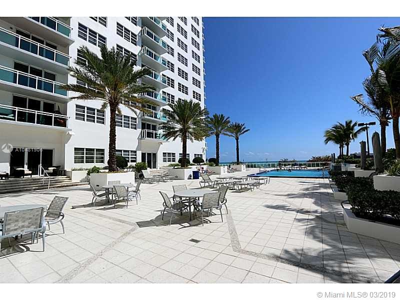 THE COLLINS CONDO - Residential