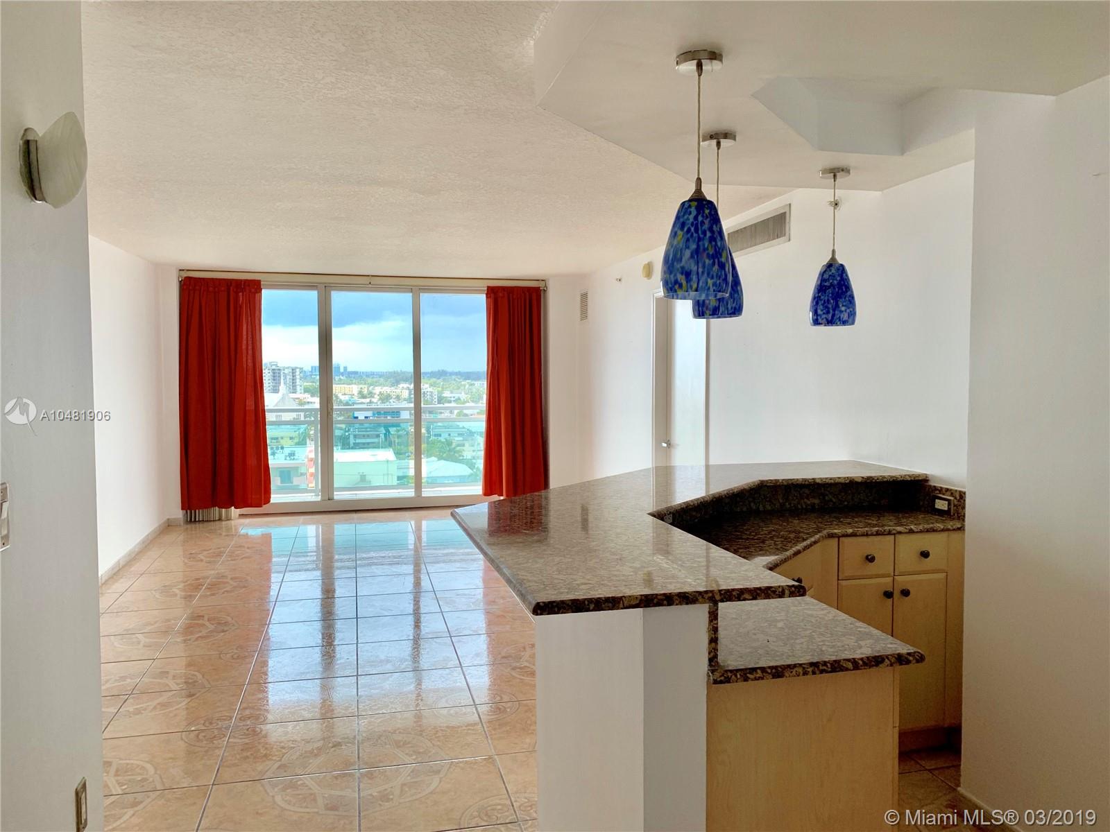 THE COLLINS CONDO - Residential