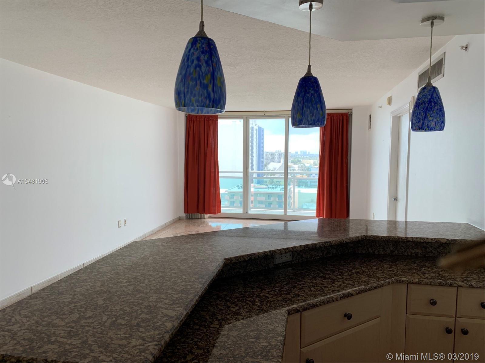 THE COLLINS CONDO - Residential