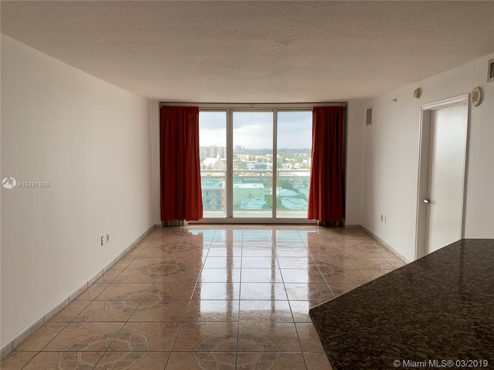 THE COLLINS CONDO - Residential