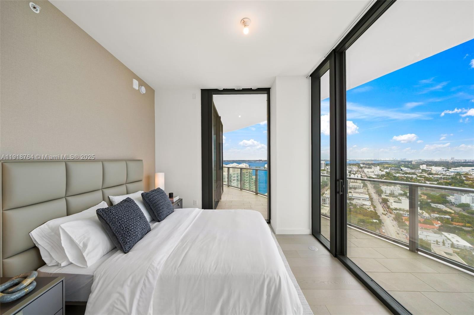 Five Park Miami Beach - Residential