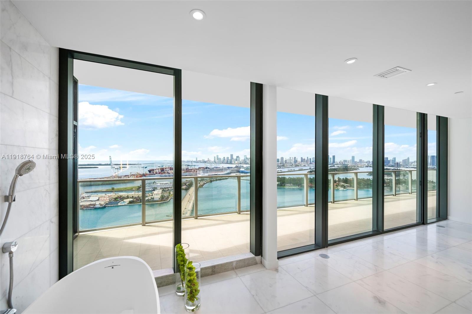 Five Park Miami Beach - Residential