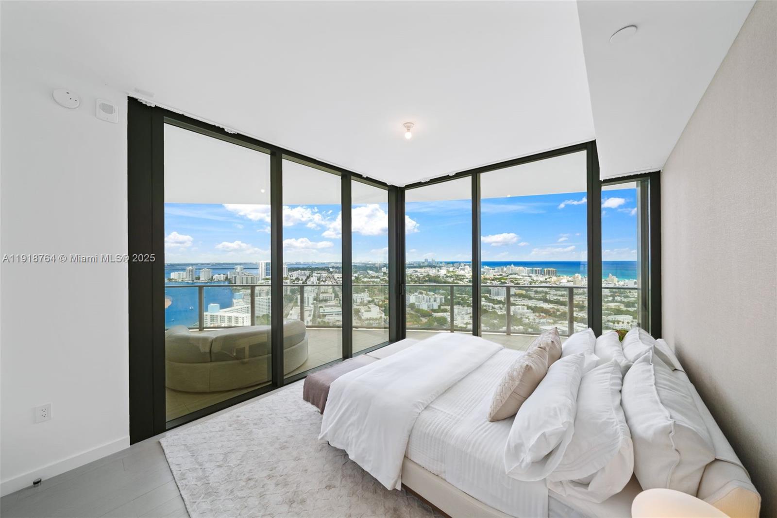 Five Park Miami Beach - Residential