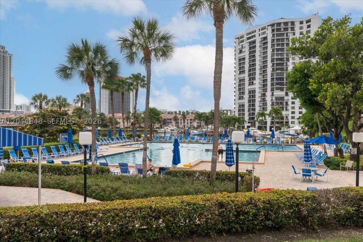 600 Three Islands Blvd 1413