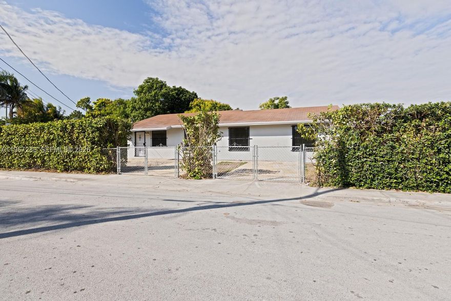 Stunning 4 bedroom home! This property will not disappoint, and has been recently updated with new tile floors, modern kitchen and bathrooms! Spacious fenced backyard! Make your appointment today!