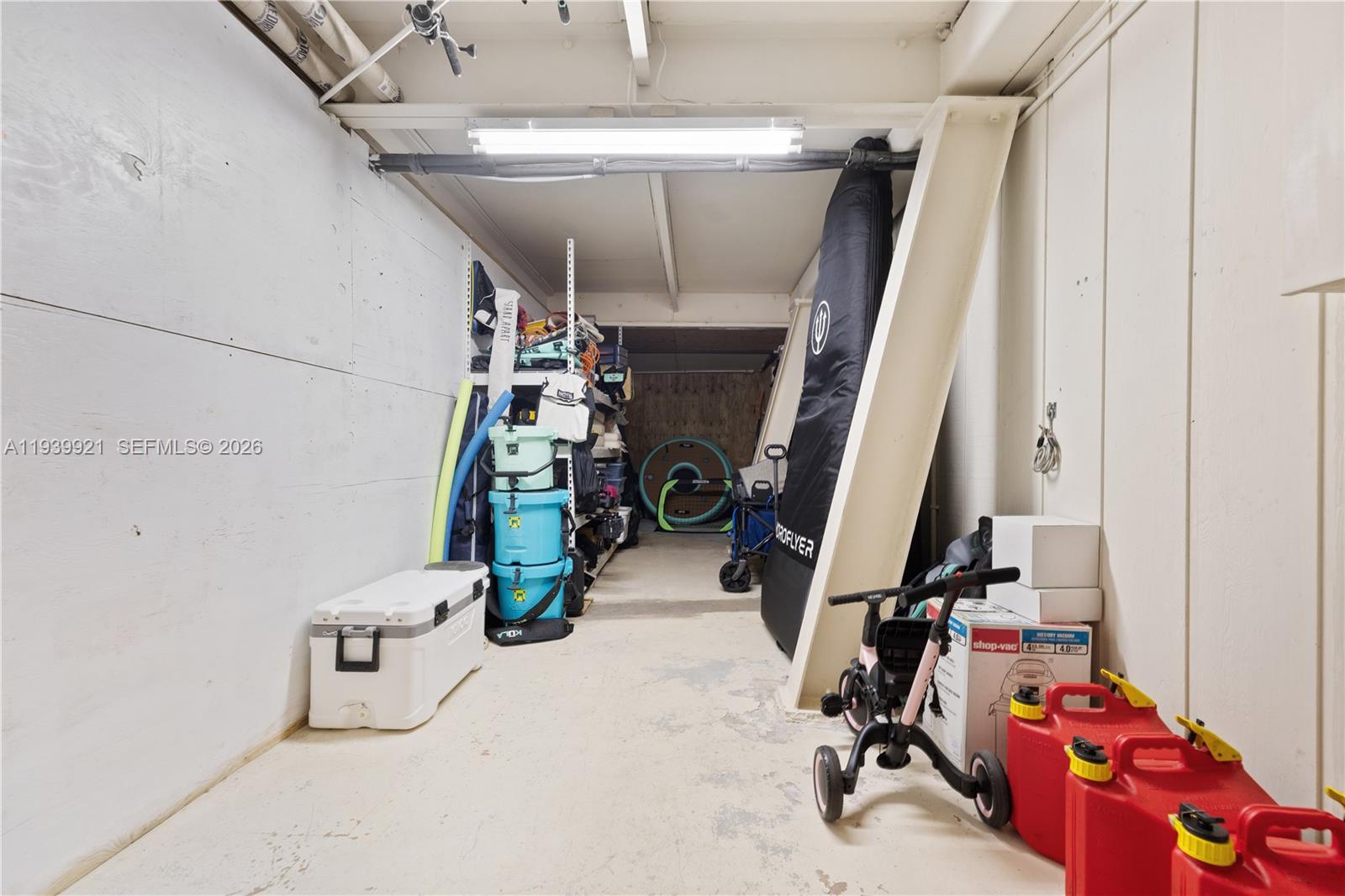 SEVEN ACRES - Residential