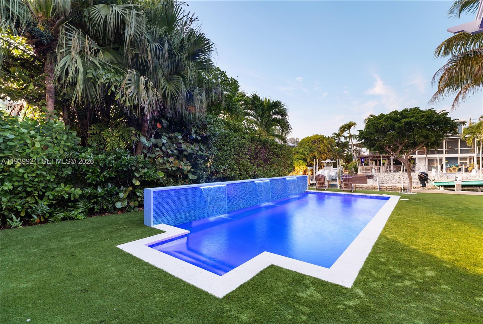 SEVEN ACRES - Residential