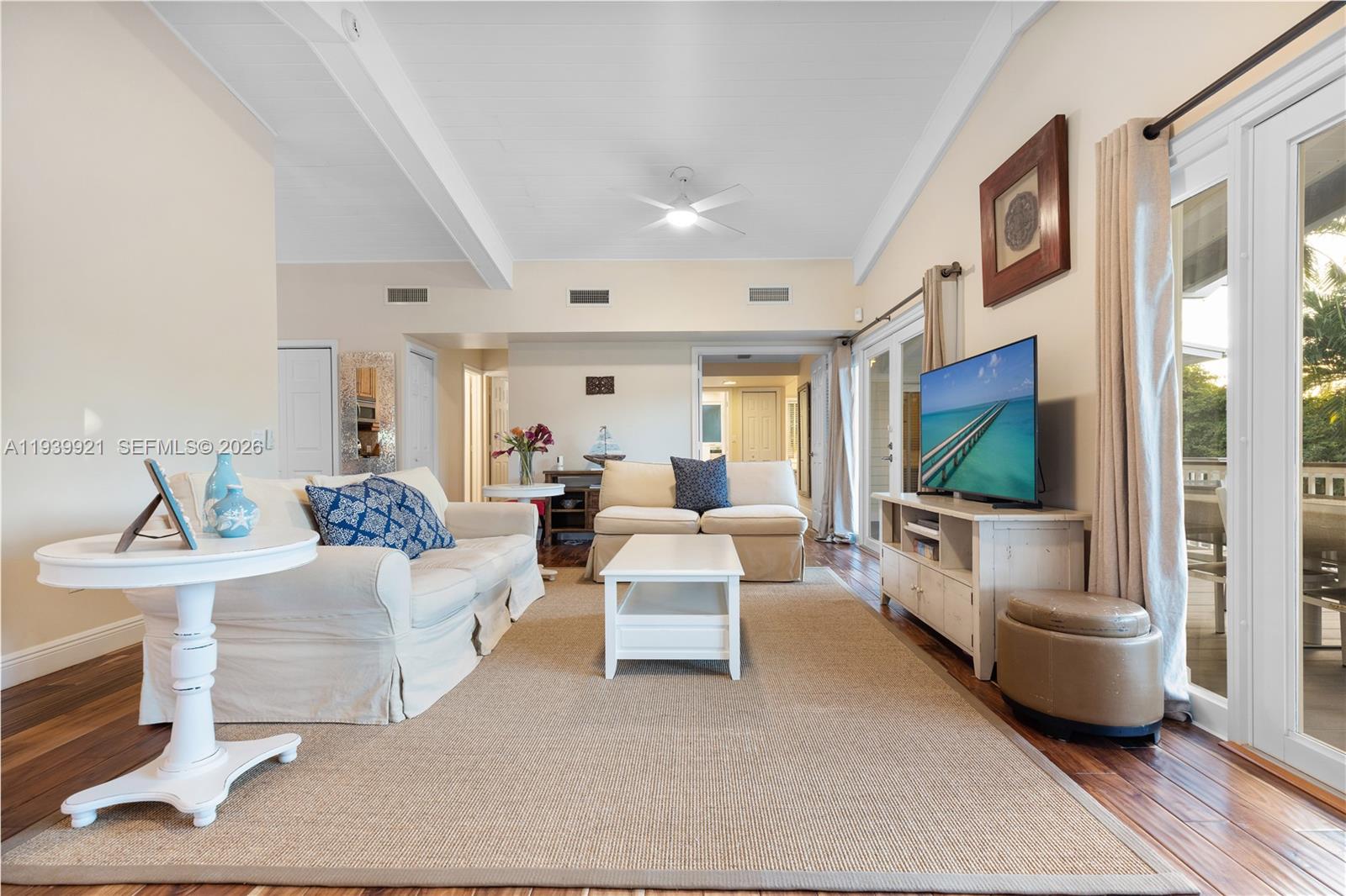 SEVEN ACRES - Residential