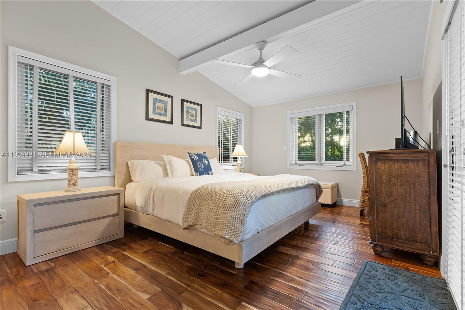 SEVEN ACRES - Residential