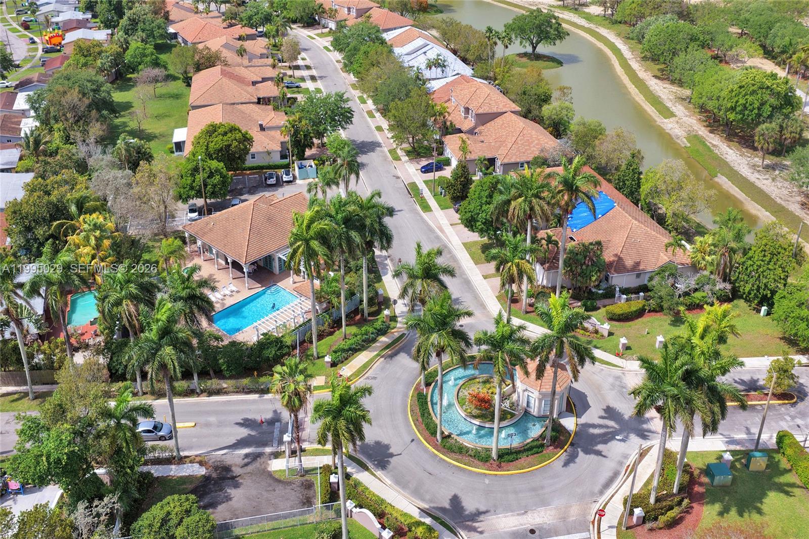 REGENCY HOMES AT SUNRISE - Residential