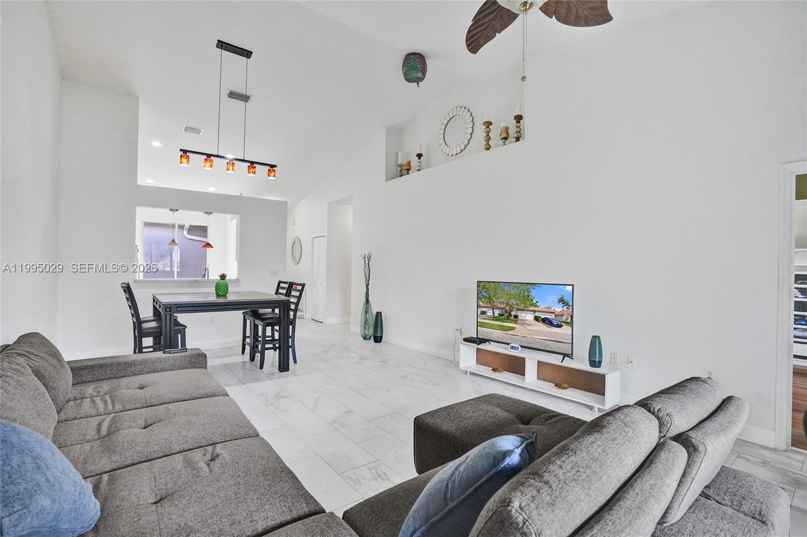 REGENCY HOMES AT SUNRISE - Residential