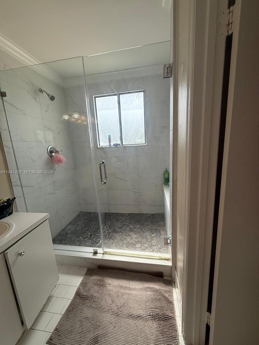 COUNTRY WALK WEST SEC 1 - Residential