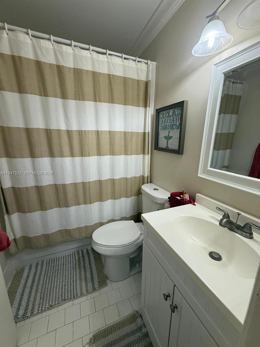 COUNTRY WALK WEST SEC 1 - Residential