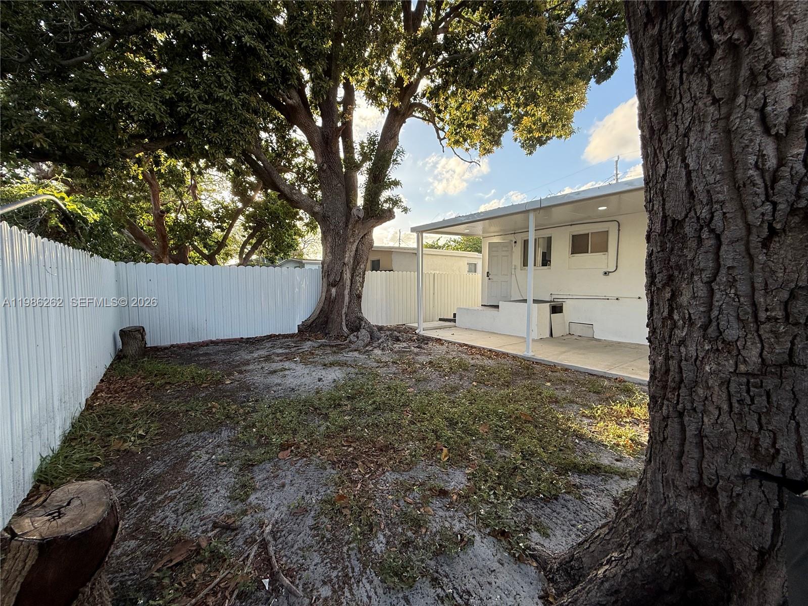 LIBERTY CITY - Residential