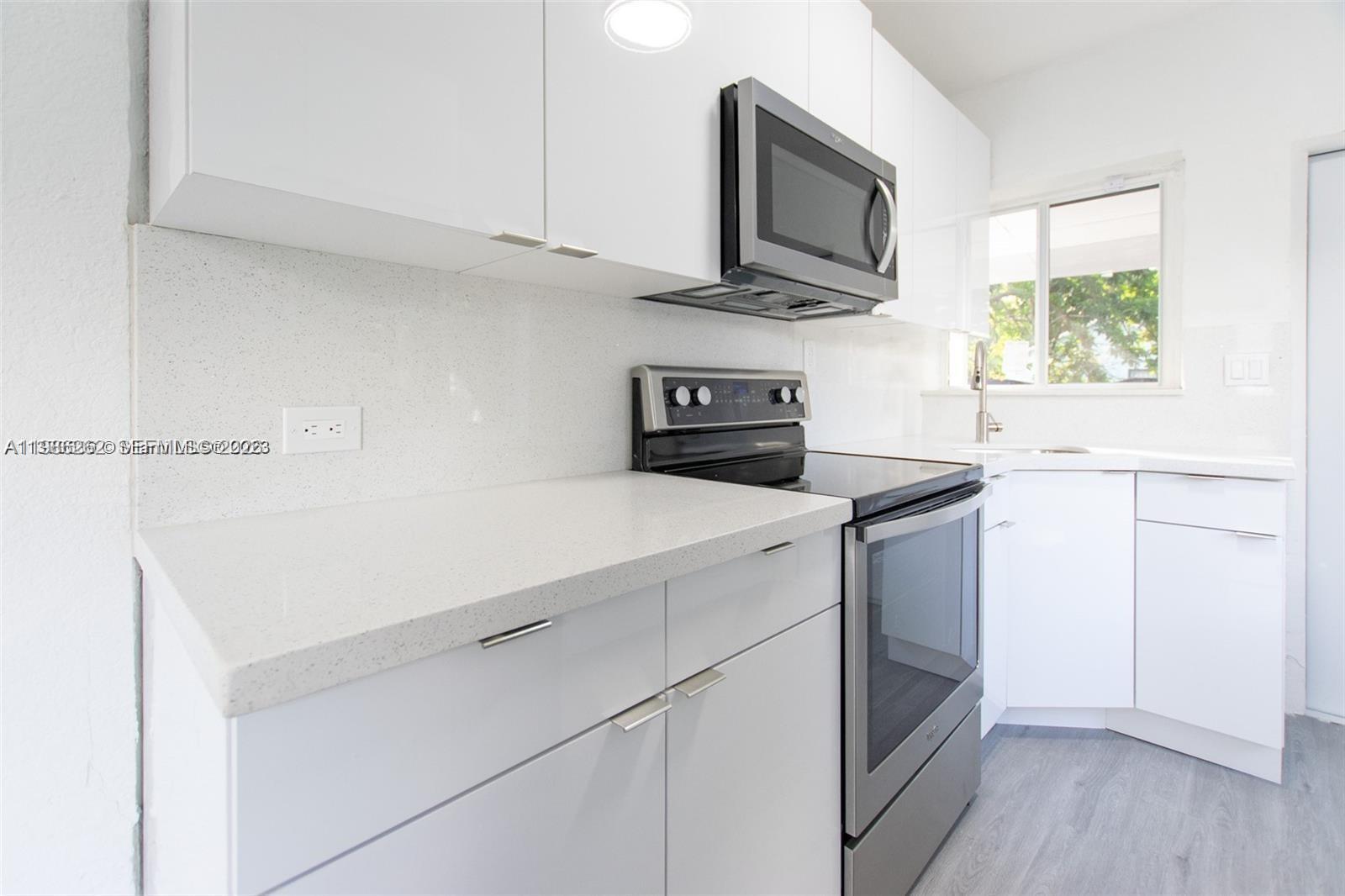 LIBERTY CITY - Residential