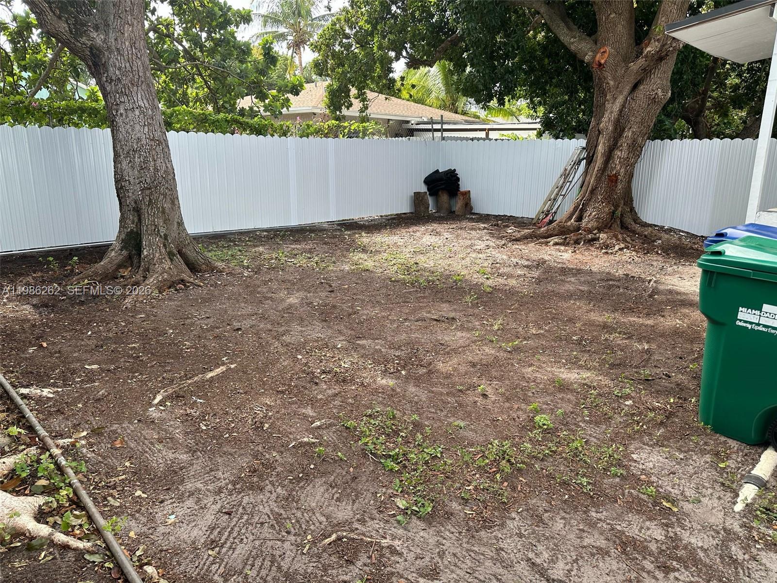 LIBERTY CITY - Residential