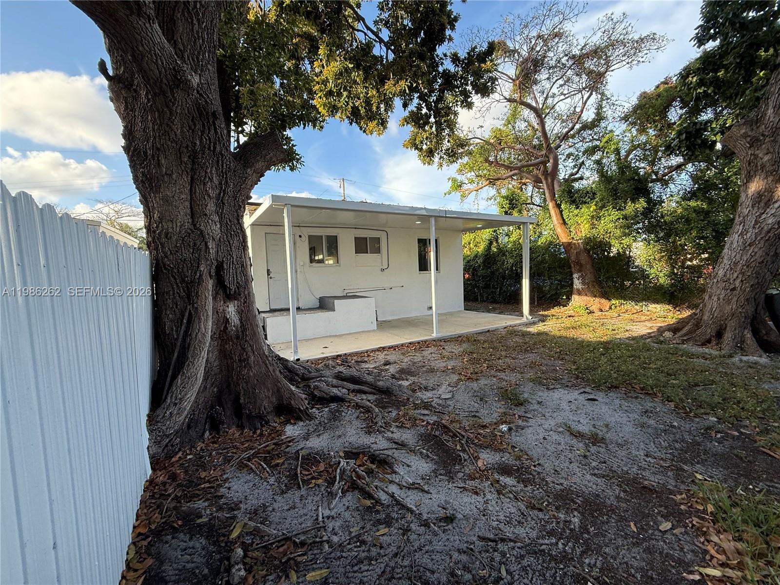 LIBERTY CITY - Residential