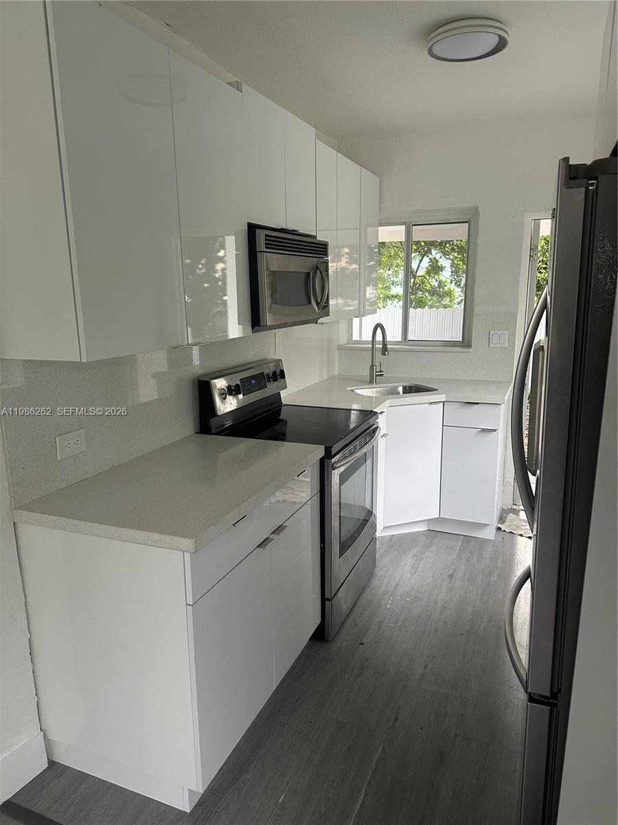 LIBERTY CITY - Residential