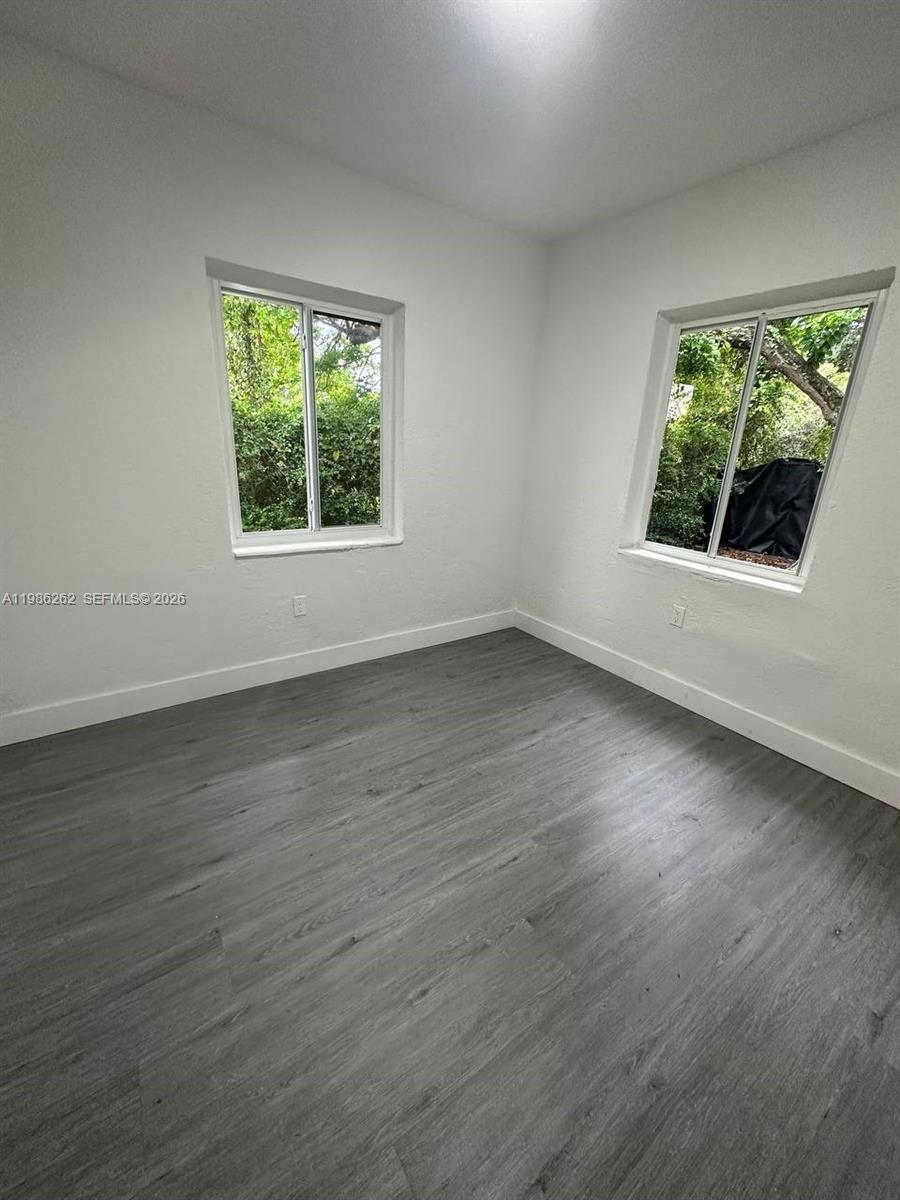 LIBERTY CITY - Residential