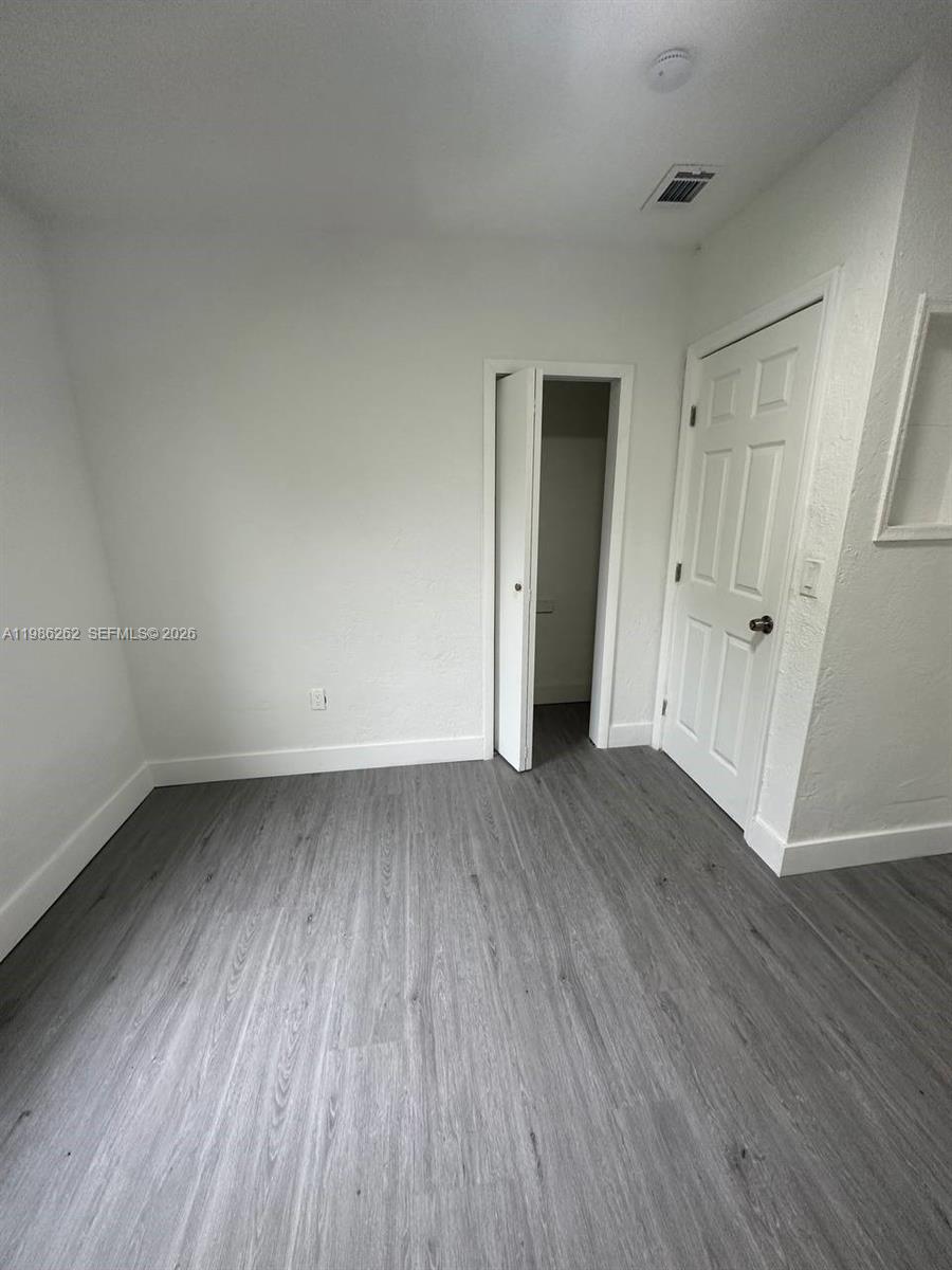 LIBERTY CITY - Residential