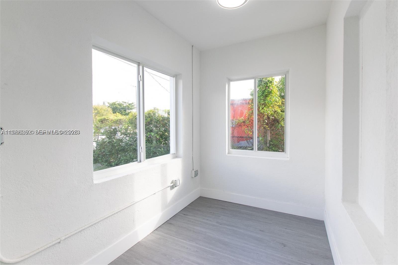 LIBERTY CITY - Residential