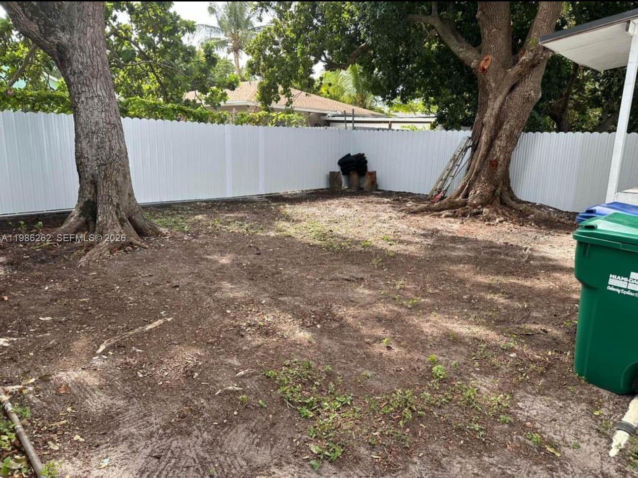 LIBERTY CITY - Residential