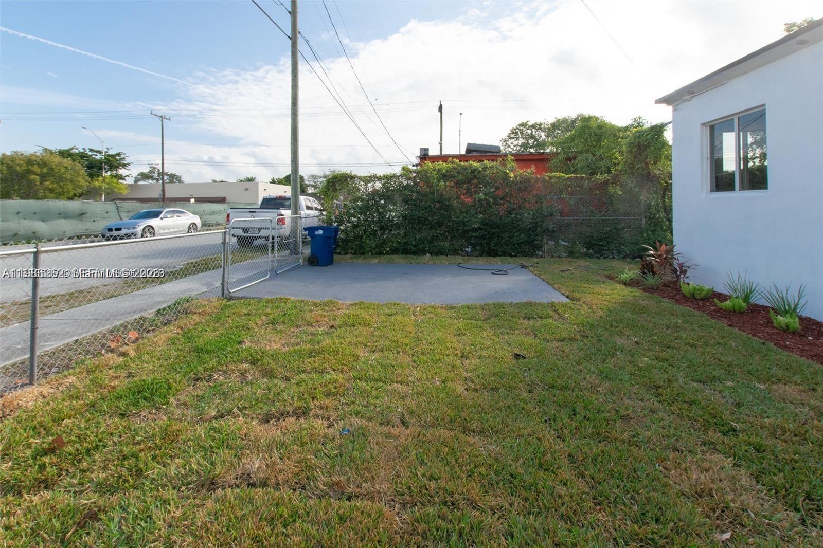 LIBERTY CITY - Residential