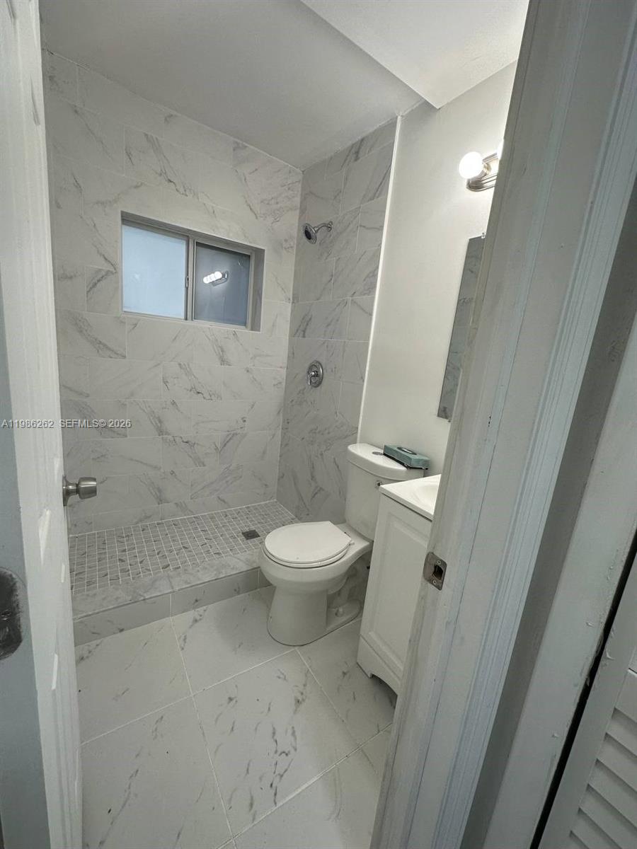 LIBERTY CITY - Residential