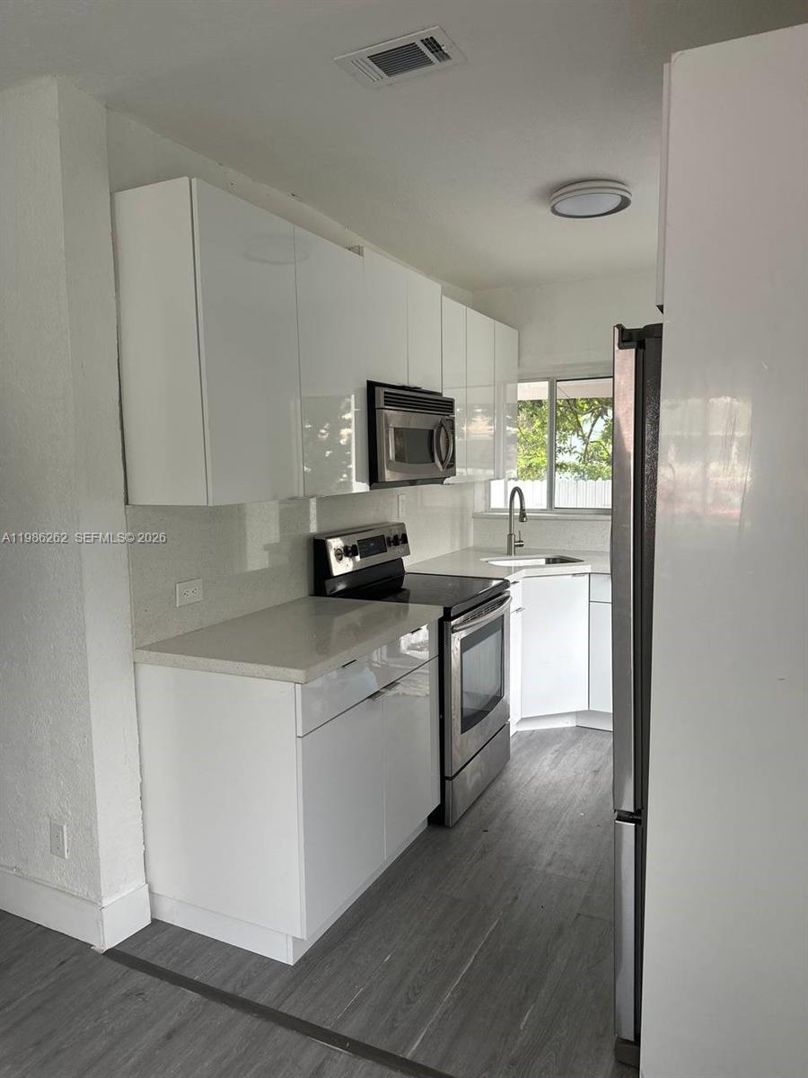 LIBERTY CITY - Residential