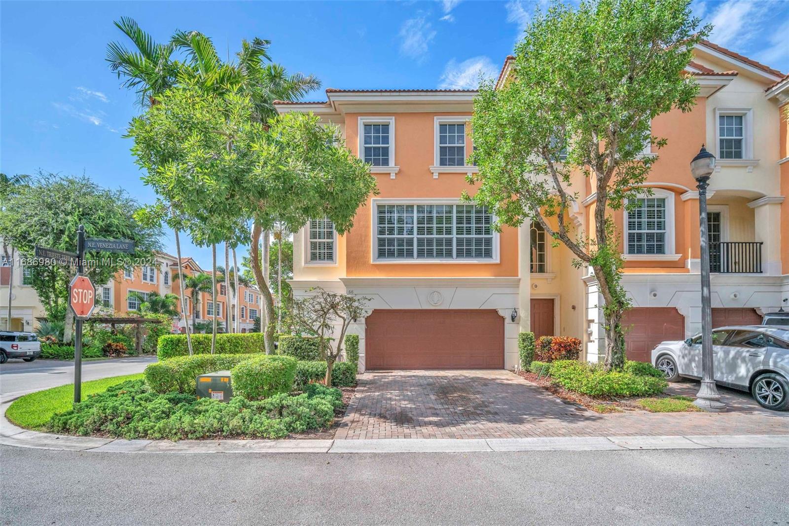TRIESTE AT BOCA - Residential