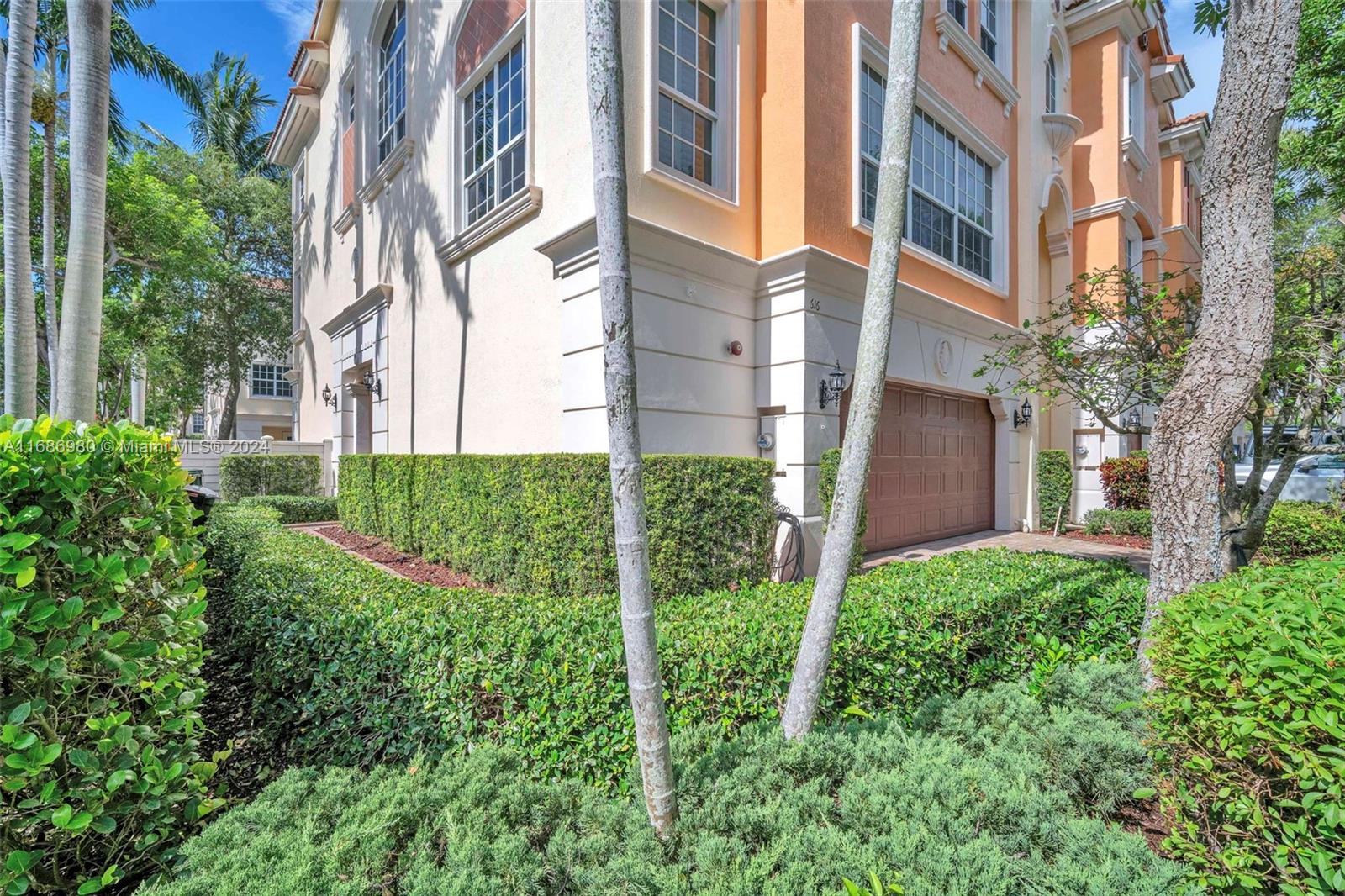 TRIESTE AT BOCA - Residential