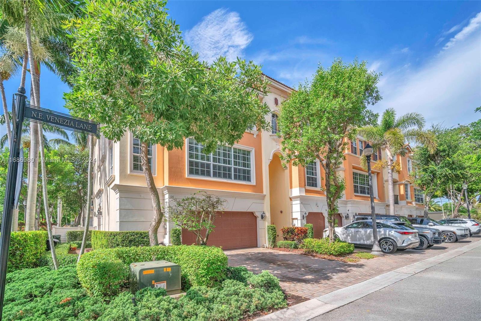 TRIESTE AT BOCA - Residential