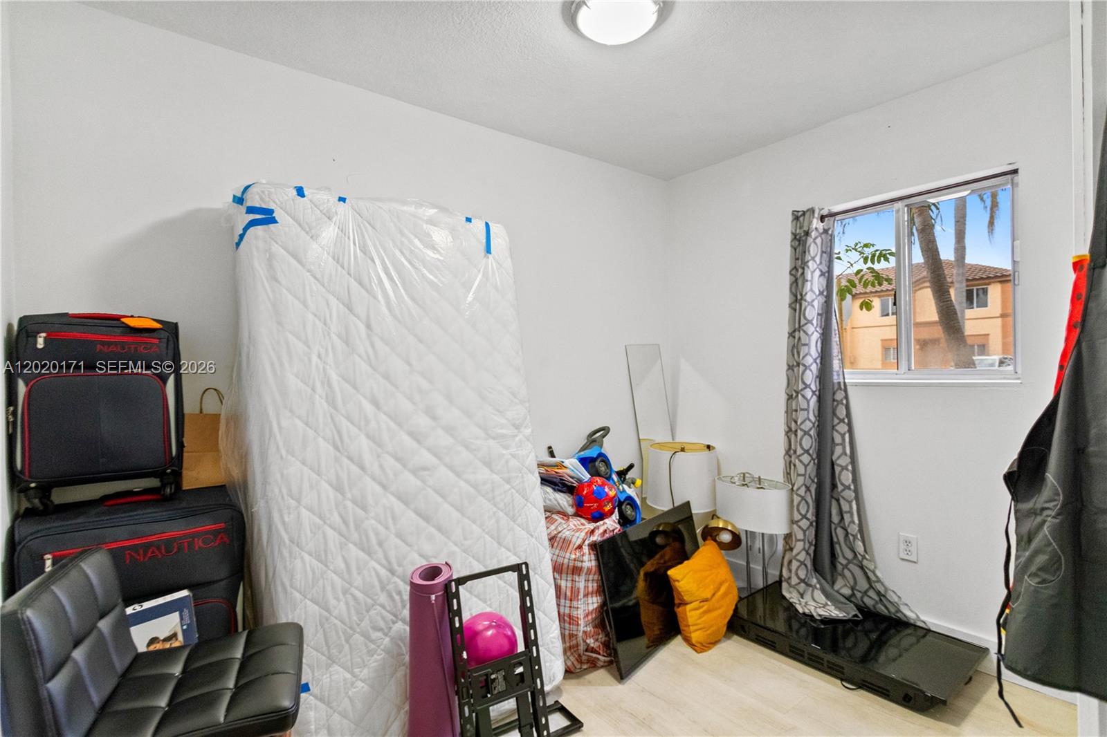 BRISTOL AT KENDALL CONDO - Residential