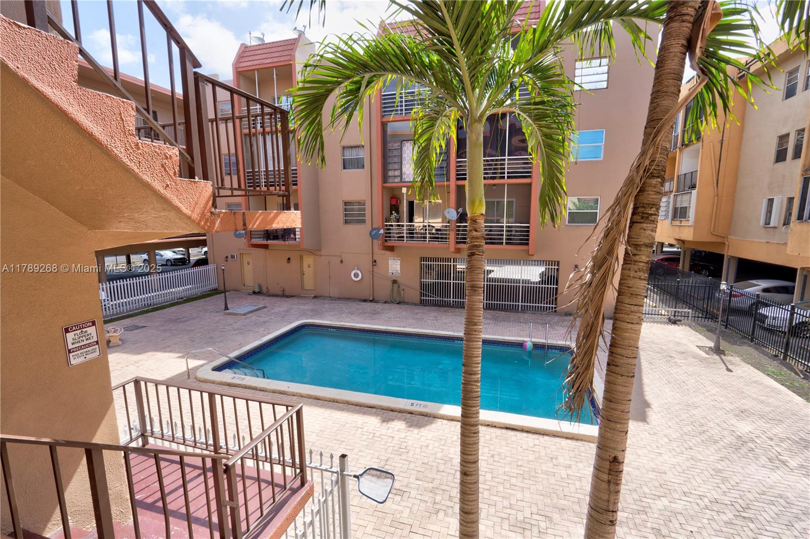 ROYAL PALMETTO CONDO - Residential