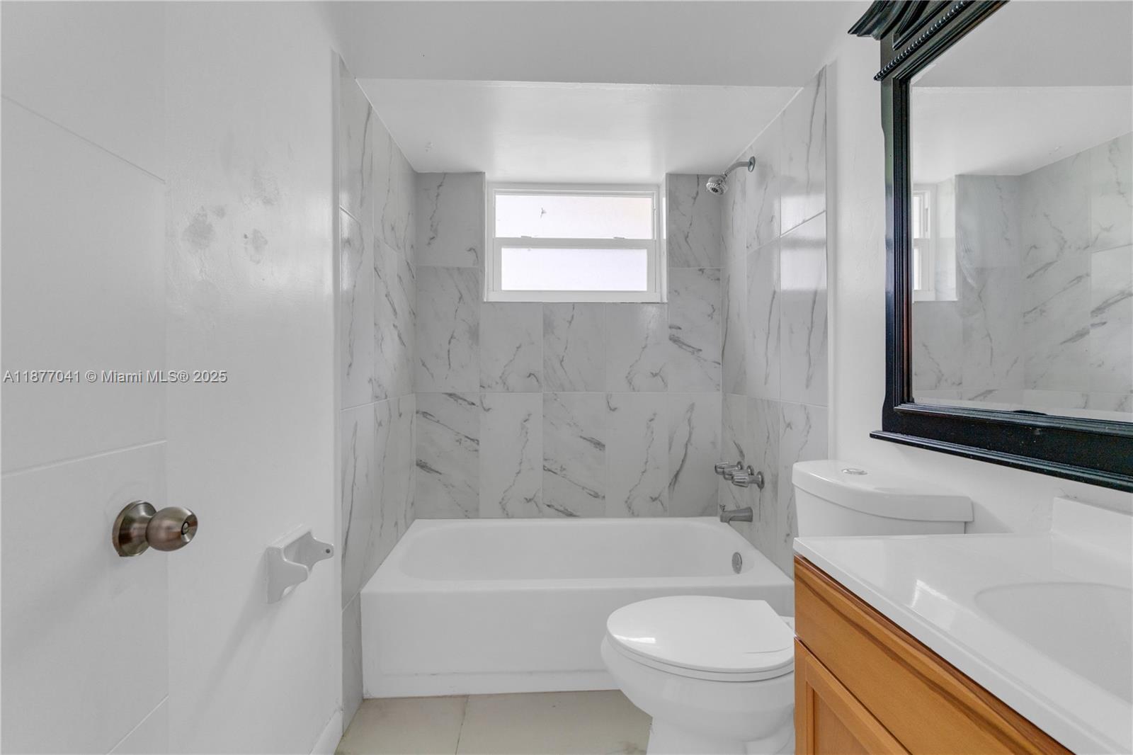 MIAMI GARDENS ESTATES - Residential Lease
