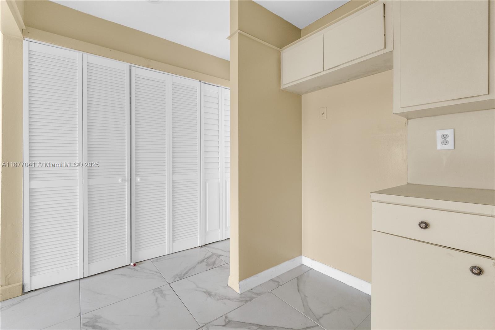MIAMI GARDENS ESTATES - Residential Lease