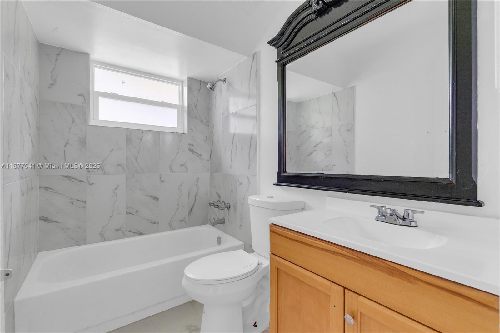 MIAMI GARDENS ESTATES - Residential Lease