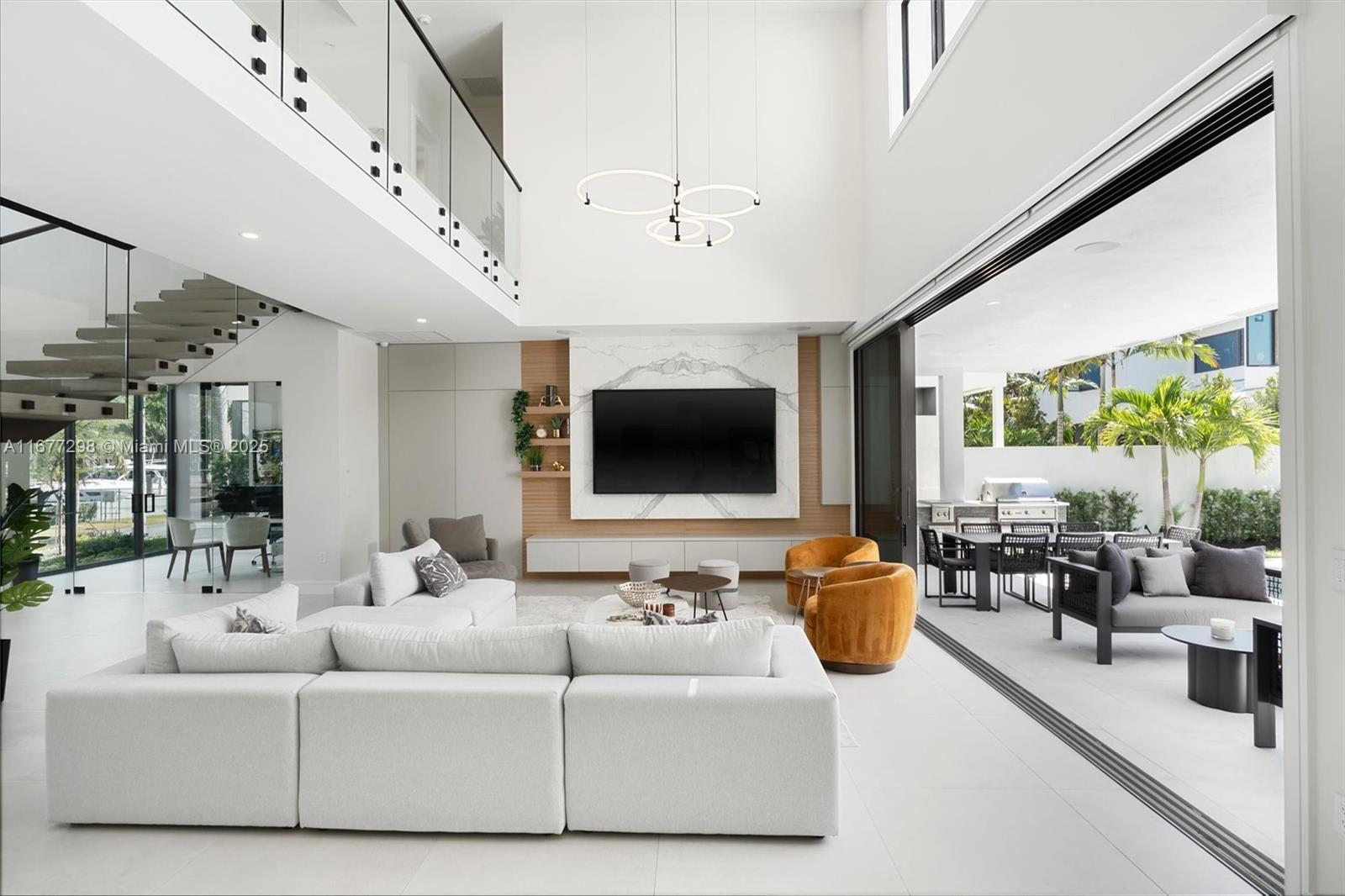 RIO VISTA ISLES - Residential Lease