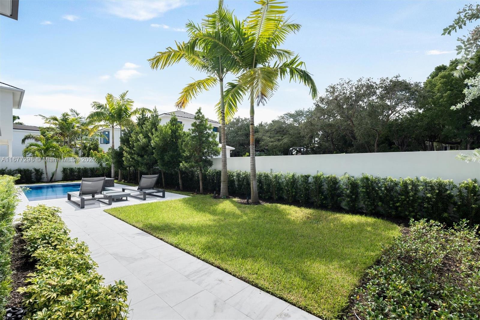RIO VISTA ISLES - Residential Lease