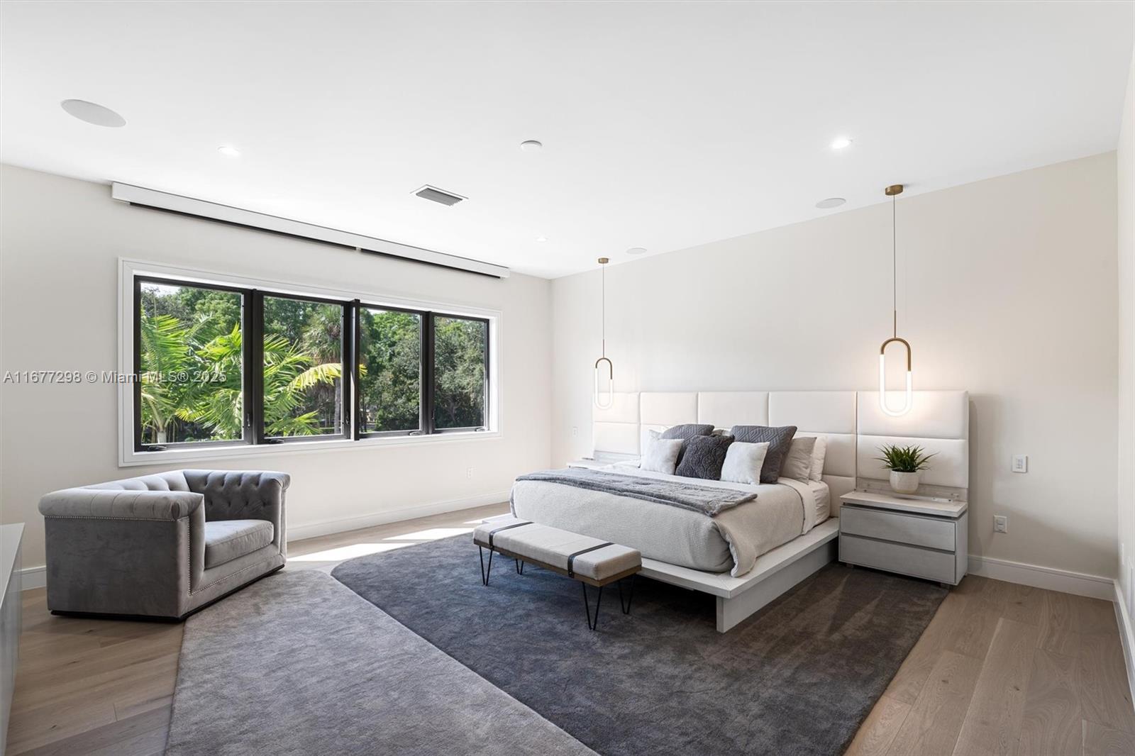 RIO VISTA ISLES - Residential Lease